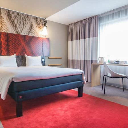 Ibis London Stratford Hotel Bagian luar foto