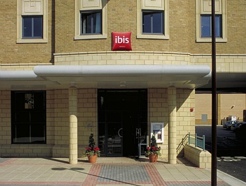 Ibis London Stratford Hotel Bagian luar foto