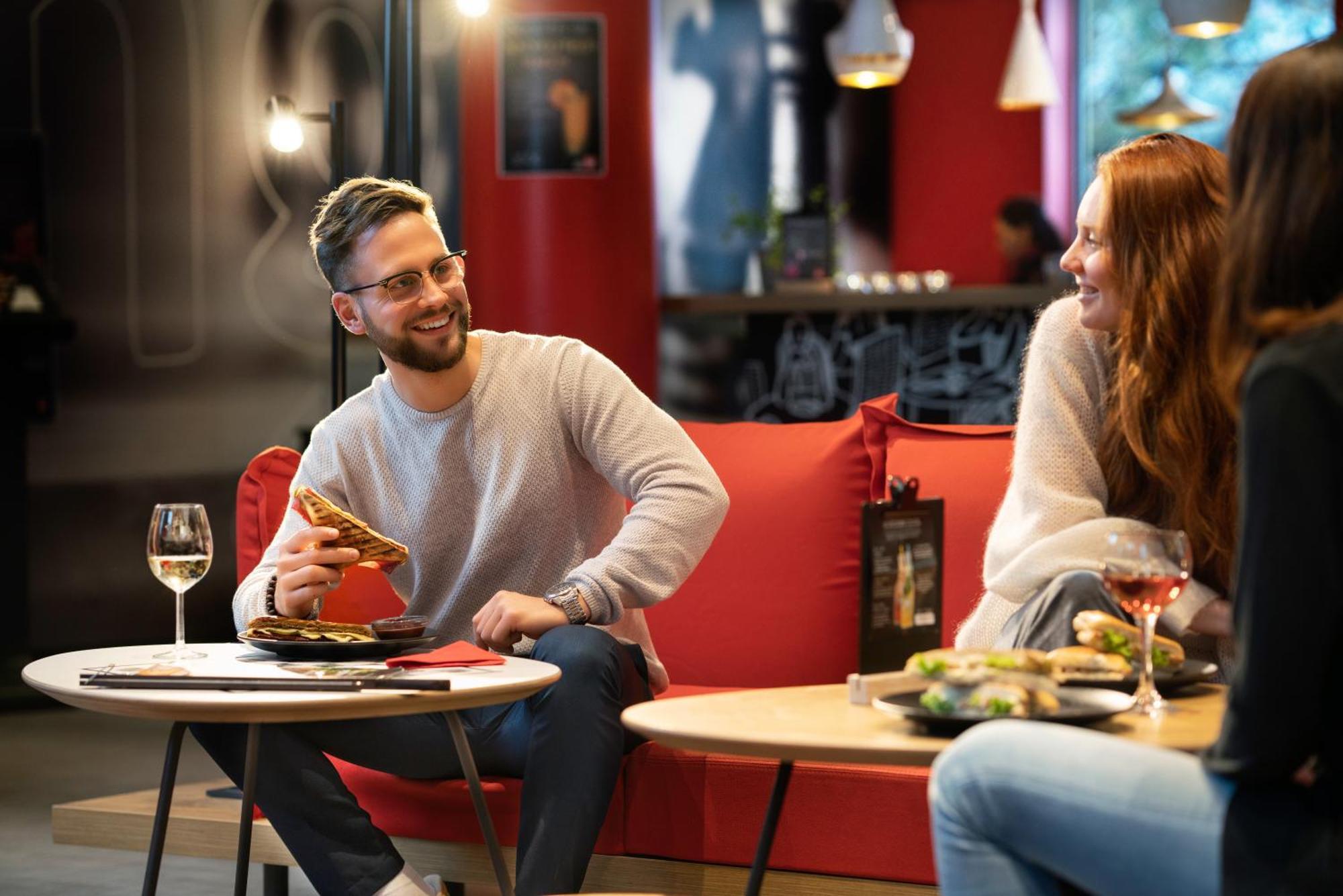 Ibis London Stratford Hotel Bagian luar foto